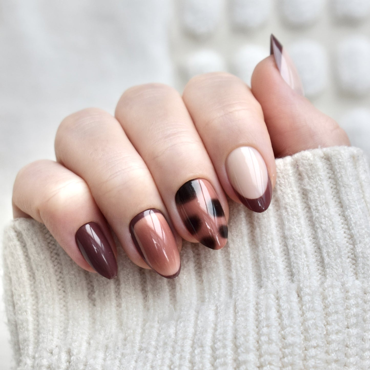 presson nails false nail glasies almond brown french aesthetic