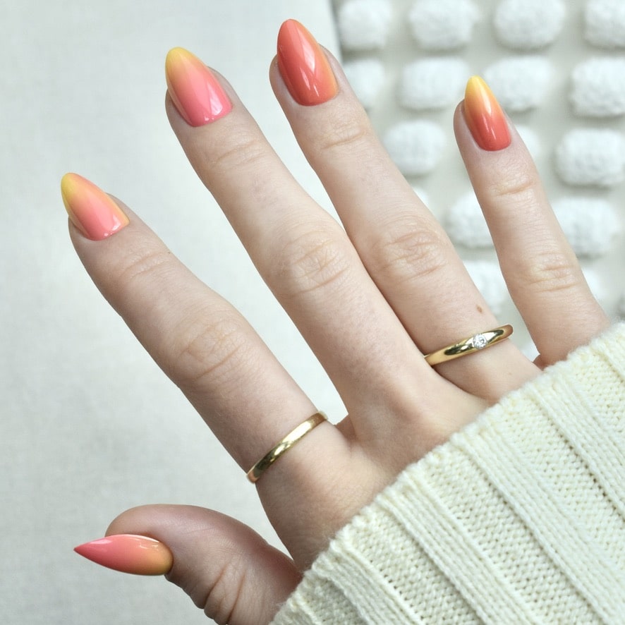 press-on nails artificial nails beauty false glasies gel almond aurora fade pink yellow