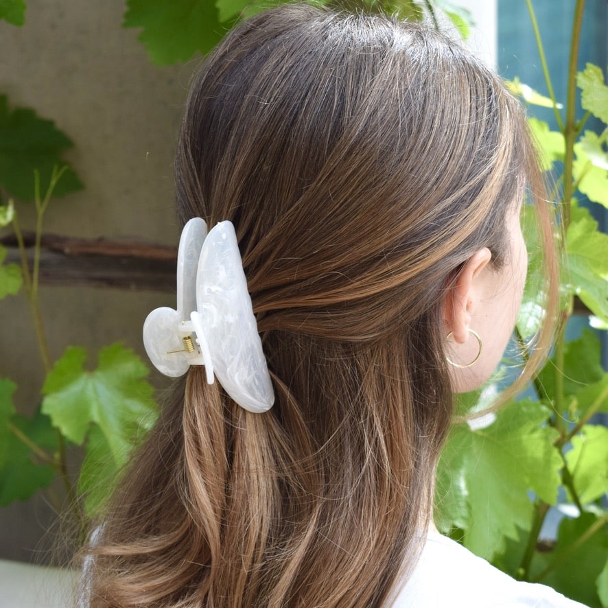 hair clip pearl white