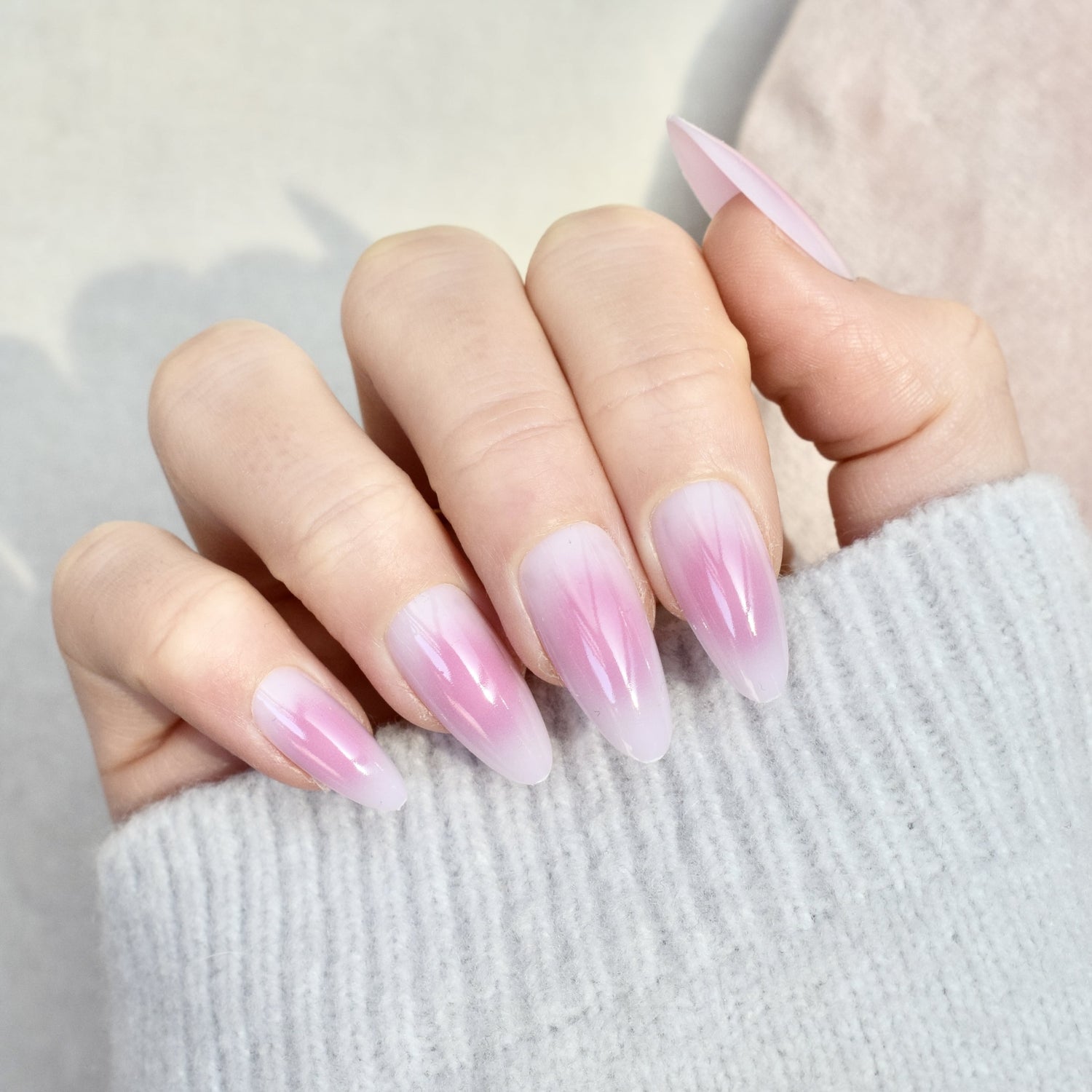 presson nails false nails aurora  manicure pink