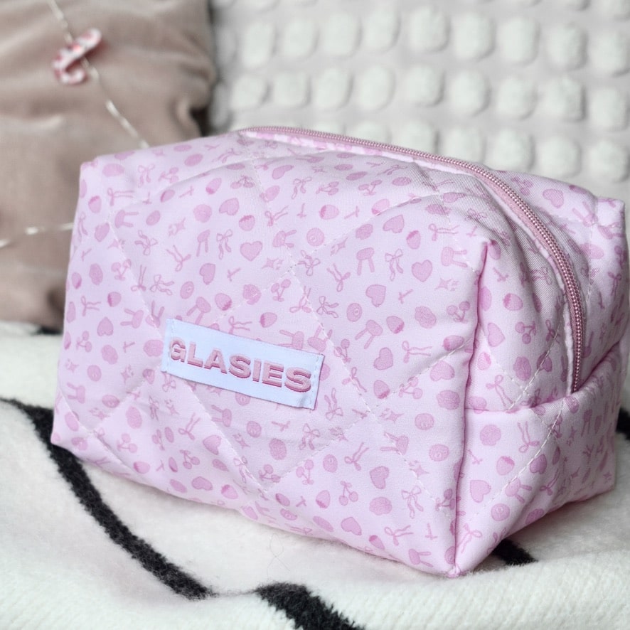 glasies cosmetic bag pink watter proof cute aesthetic