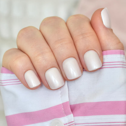 white beige offwhite super short square squoval press-on nails fake nail 
