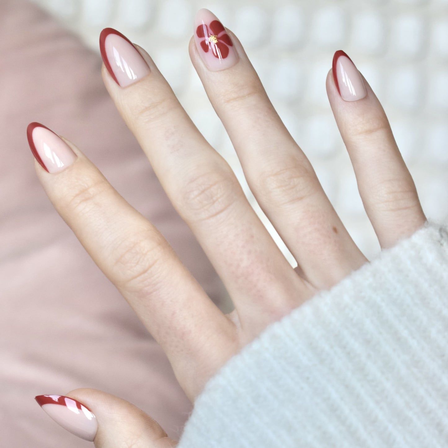 press-on nails artificial nails beauty false glasies gel calmond hibiscur flower red pink nude french