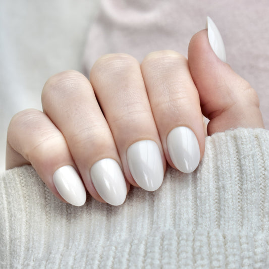presson nails false nail glasies oval brown milky creamy off-white 