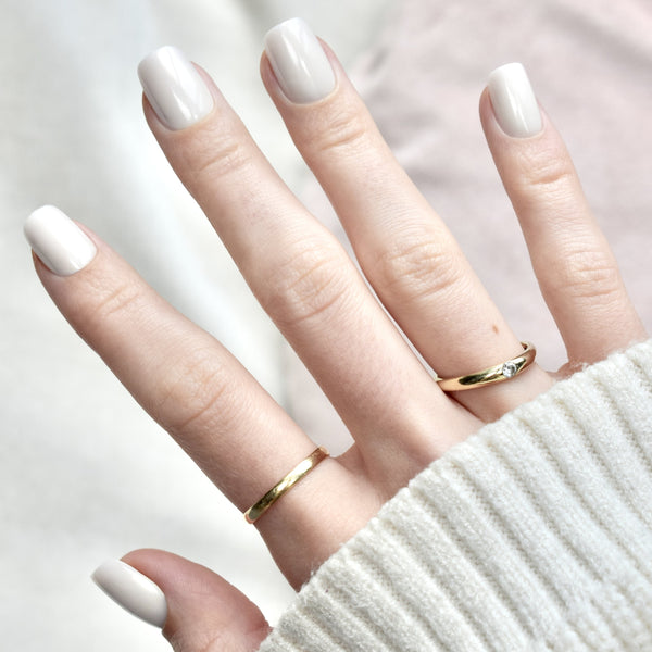 presson nails false nail glasies coffin short  white offwhite creamy 