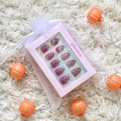 press-on nails artificial nails beauty false glasies gel almond oval short white nude red french polka dost trendy autumn ste