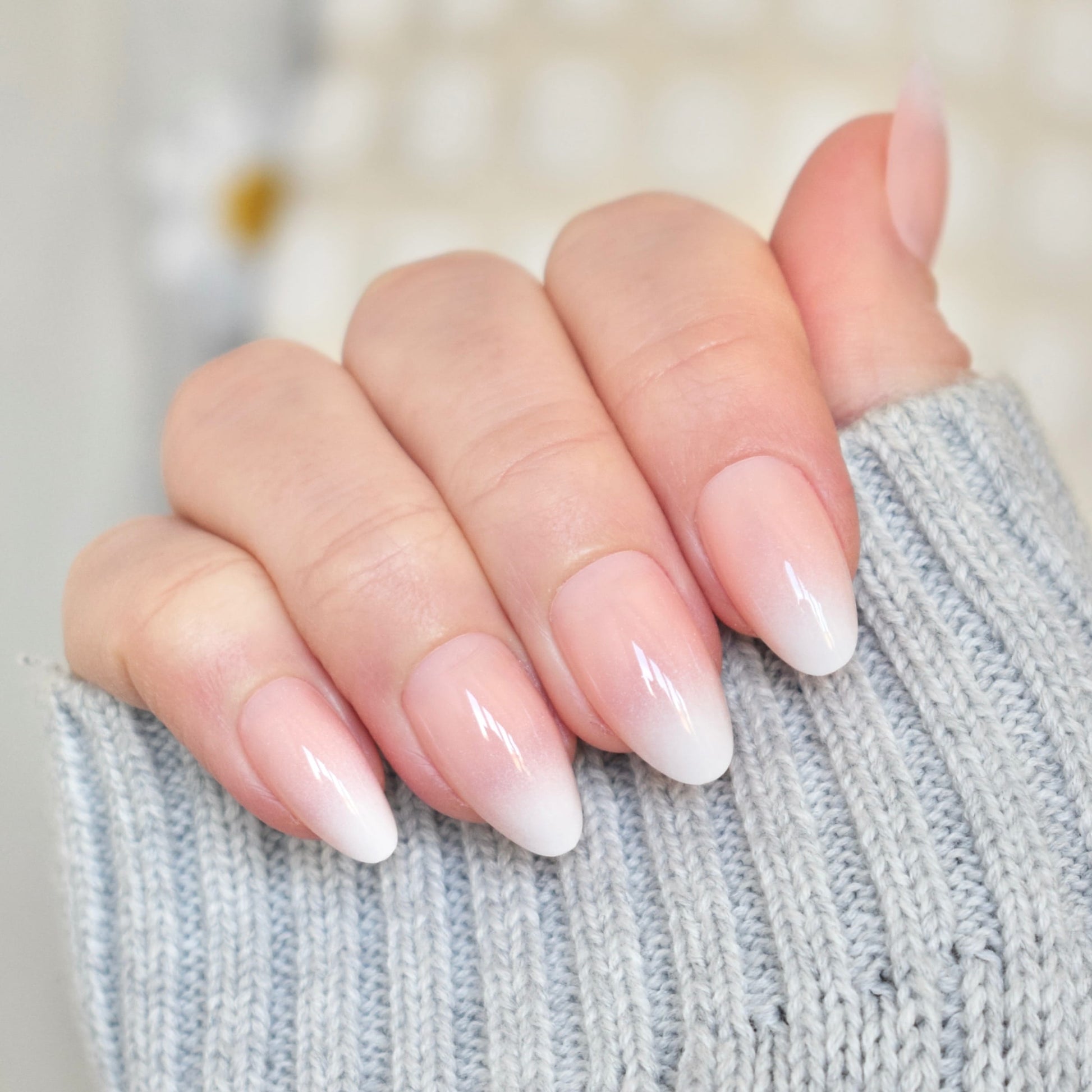 press-on nails artificial nails beauty false glasies gel almond pink white ombre