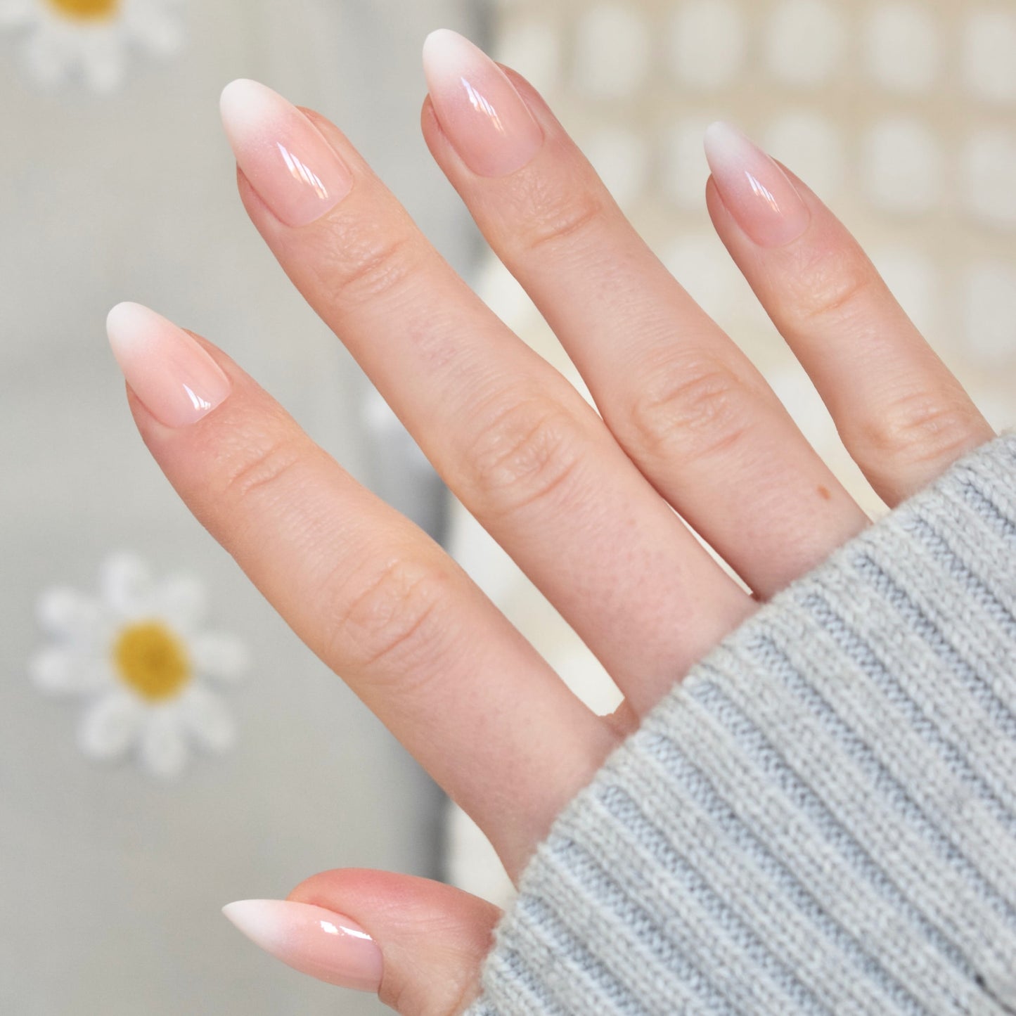 press-on nails artificial nails beauty false glasies gel almond pink white ombre
