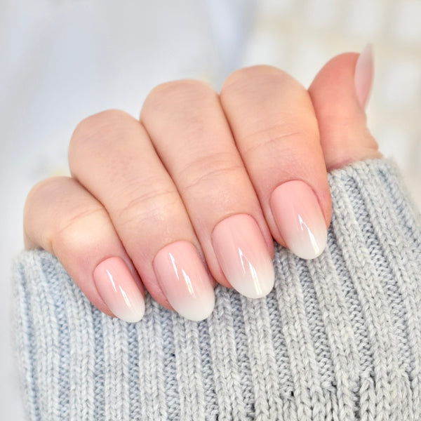 press-on nails artificial nails beauty false glasies gel oval ombre pink white 